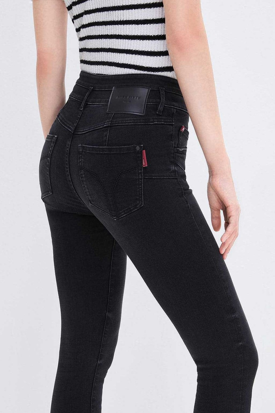 Jeans | Miss Sixty Schwarze, Dehnbare Rohrenjeans Mit Modal-Baumwollmischung Schwarzer Nebel