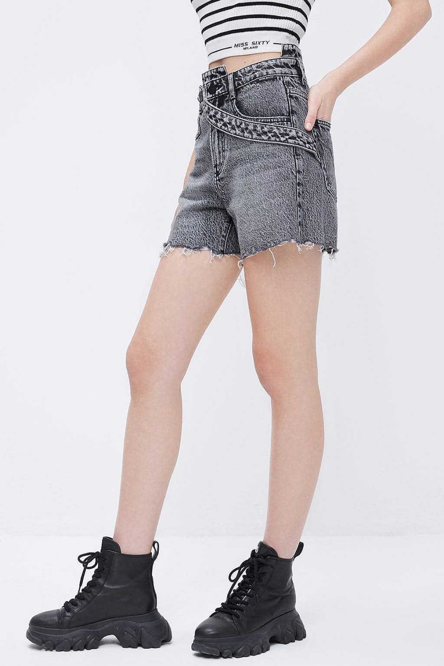 Kurze Hose | Miss Sixty Stylische, Ausgefranste Jeansshorts Schwarzer Nebel