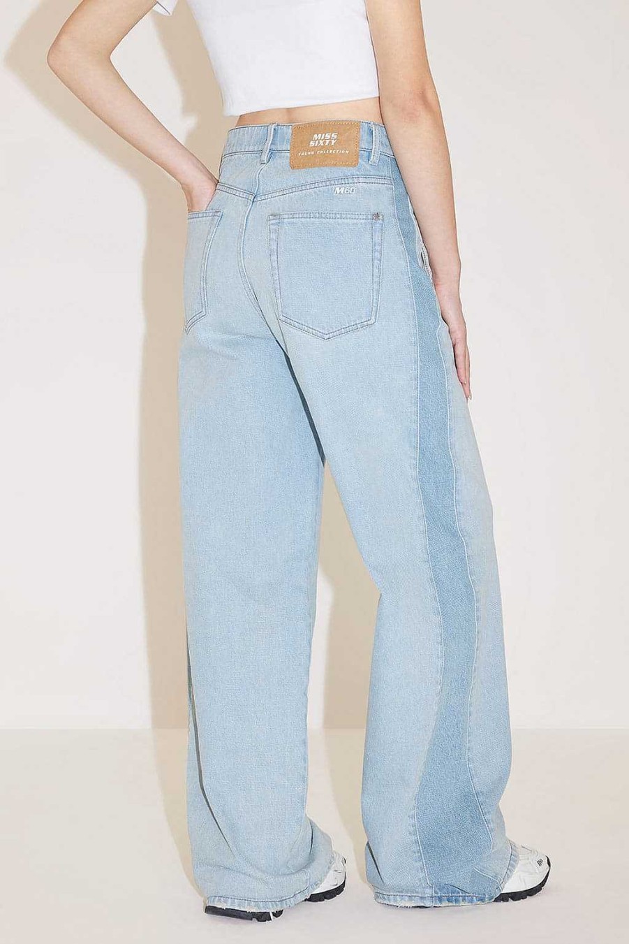 Jeans | Miss Sixty Lassige Jeans Mit Weitem Bein Und Farbblockdesign Hellblau